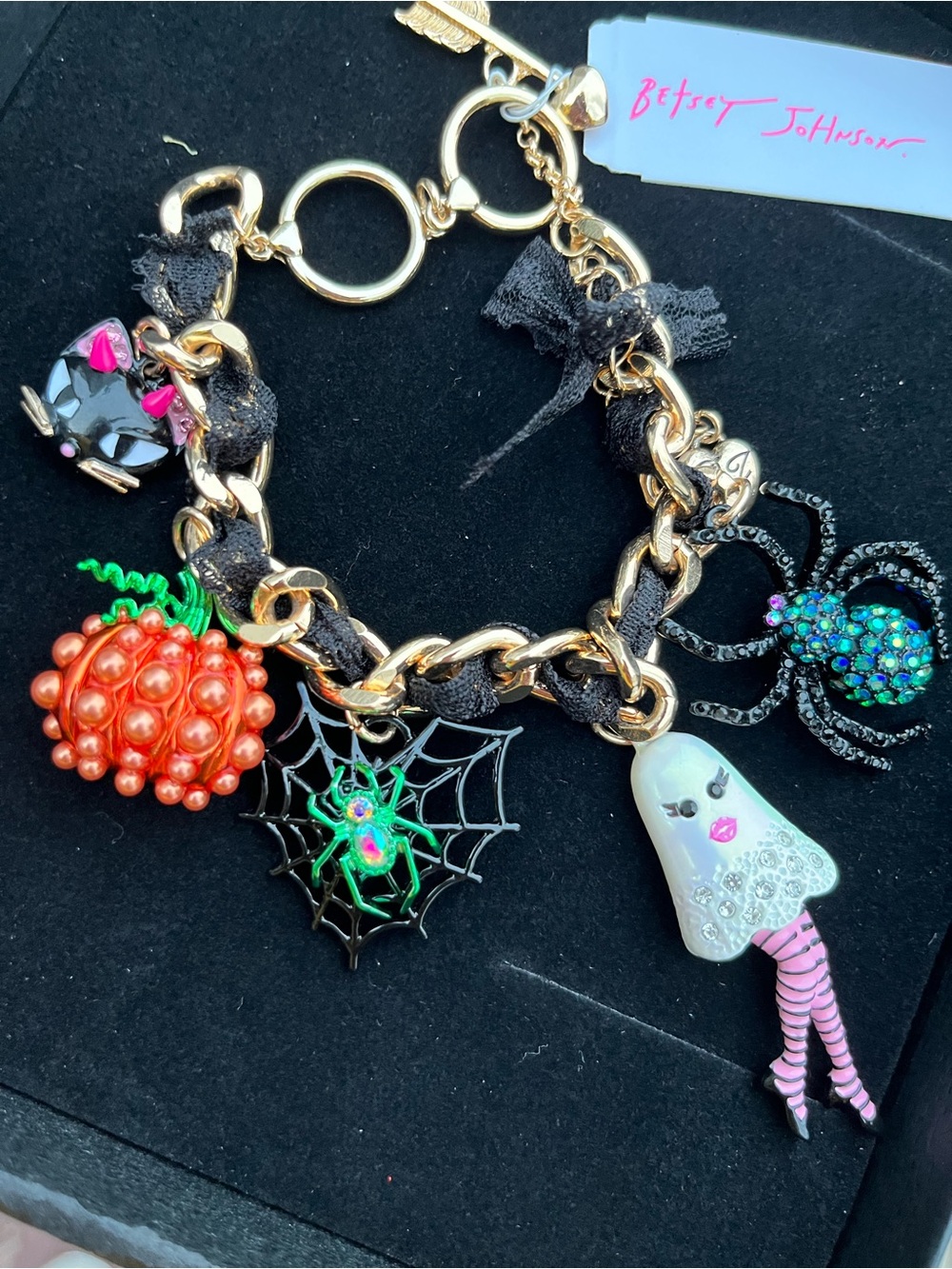 Betsey Johnson Faux Stone Halloween Ghost Spider Charm Bracelet - Picture 4 of 4
